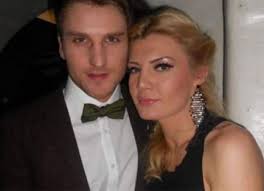 We did not find results for: Catalin Botezatu Va Fi Bunic Madalina Barbu Este Gravida Feminis Ro Inspiratie Zi De Zi