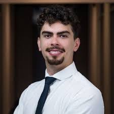 Eduardo Abreu's Instagram, Twitter & Facebook