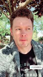 The difference between flies & bees and how that matters to you. #min...