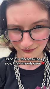 Twins Switch During Graduation