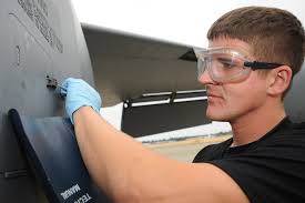 SFS use strength, endurance to build team > McConnell Air Force Base > News