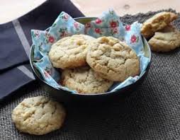 Recette Cookies Au Chocolat Blanc En 2 Minutes Au Cuisine Companion En Video Recette Cookies Chocolat Blanc Cookies Recette Recette Cookies Chocolat