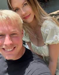 Plathville star reveals new girlfriend