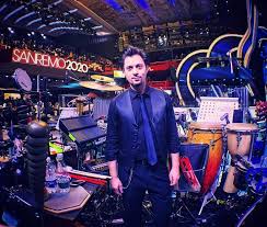 He has been accused of being the killer of the roberto. Sanremo 2020 Il Percussionista Avezzanese Carlo Di Francesco Sul Palco Dell Ariston Marsicalive
