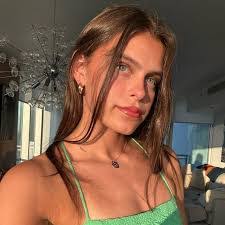 Angela Jaquez's Instagram, Twitter & Facebook