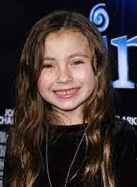 Lela Krause's Instagram, Twitter & Facebook