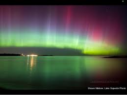 Aurora Borealis On Lake Erie Northern Lights Michigan See The Northern Lights Northern Lights