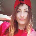 Sandra Dilley's Instagram, Twitter & Facebook