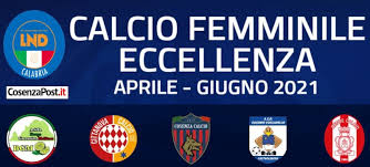 60,00 € tuta da passeggio felpata con maglia a girocollo. Calcio Archives Pagina 3 Di 72 Cosenza Post