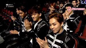 Exo Slaying At V Chart Awards