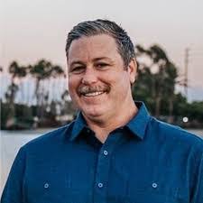 Scott Burroughs's Instagram, Twitter & Facebook