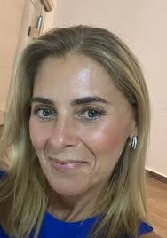 Happy weekend to all❤️.