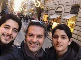 طرائف في مشوار «صلاح منصور» السينمائي راغب علامة: Ø¨Ø§Ù„ÙÙŠØ¯ÙŠÙˆ Ø£Ø¨Ù†Ø§Ø¡ Ø±Ø§ØºØ¨ Ø¹Ù„Ø§Ù…Ø© ÙŠÙ…Ø§Ø²Ø­Ø§Ù† Ø¹Ù…Ù‡Ù…Ø§ Ù…ØµØ±Ø§ÙˆÙ‰