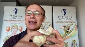 Schnelle Hilfe Bei Schulterschmerzen Und Verspannungen Impingement Syndrom Youtube