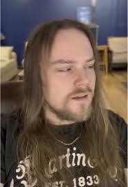 Glenn Clarke's Instagram, Twitter & Facebook