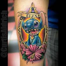 Tatoo vorlage hibiskus kostenlos : 18 Zauberhafte Stitch Tattoos Tattoo Spirit