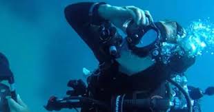 Maldives cave divers 'sucked into cave and unable to swim out before  running out of oxygen' - The Mirror