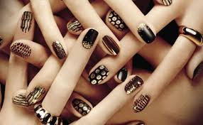 You would like to put a touch of originality in your makeup, but do not know where to start? 50 Beautiful Nail Art Designs Ideas Body Art Guru