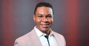 Humorista Raymond Pozo dice: “Con los dueños de canales no podemos contar” 