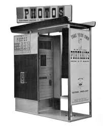 Black And White Photo Booth Rental Vintage Inspired Photo Booth Rentals For Any Event Photo Booth Photo Booth Company Vintage Photo Booths