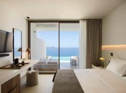 Bij de stranden sarakiniko en agiannis aan de noordkust verblijven de meeste toeristen. Die 10 Besten Hotels In Der Nahe Von Strand Sarakiniko In Adamas Griechenland