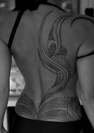 Around created just for tattoos on the small of the back. Neue Untere Rucken Tattoos Fur Frauen Arschgeweih Schulter Blumen Wirbelsaule Tattoomotive Lower Back Girl Back Tattoos Tribal Back Tattoos Back Tattoos