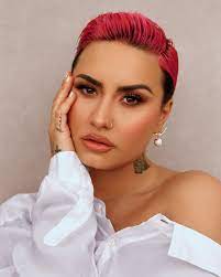 Demi started out as a child actor on barney & friends. Demi Lovato On The Cover Of Glamour S March Issue Glamour