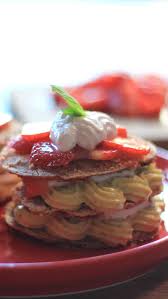 Millefeuille Fraises Pistache Recette Recette En 2020 Recettes De Cuisine Alimentation Pistache