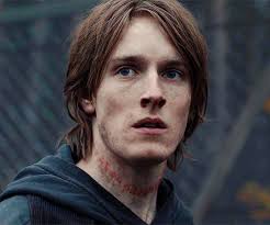 Never knew I was a dancer • captainhandsomes: LOUIS HOFMANN as Jonas...