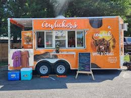 Cowlick Moos and Chews Food Truck — Hamburger restaurant food truck in Lenoir, North Carolina