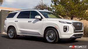 See all the available features of the 2021 hyundai palisade limited and start creating the perfect 2021 hyundai to help make your life easier we created hyundai click to buy which makes shopping and buying a new becketts black. Hyundai Palisade Wheels Custom Rim And Tire Packages