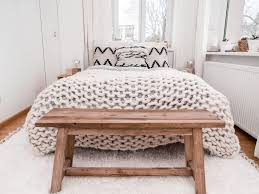 Kein raum weckt so sehr den wunsch nach ruhe und entspannung wie das schlafzimmer. Schlafzimmer Ideen Im Boho Stil 5 Tipps Fur Ein Gelungenes Makeover