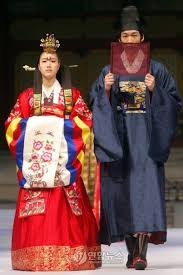 Learn Korean With Koreanclass101 Com Korean Wedding Dress Korean Traditional Dress Korean Wedding