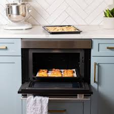 Cooking With Superheated Steam Is All The Rage These Days Wondering What The True Benefits Of Steamcooking Are We V In 2020 Betterliving Steam Cooking Better Living