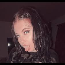 Ain't no woman driving an hour to go see a man💯