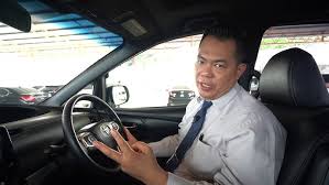 Estima comparison table 2wd posted: Toyota Estima Aeras Vs Aeras Premium 7 Seater Vs 8 Seater Recond Car Japan Youtube