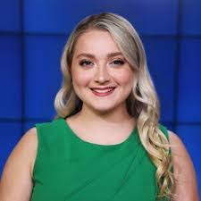 Julie Ragland's Instagram, Twitter & Facebook