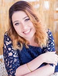 Vivian Jarrett's Instagram, Twitter & Facebook