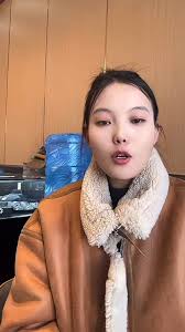 ང་ཚོ་མཉམ་དུ་ཡོད། We are together ✋