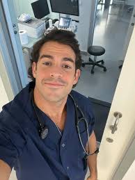Hola doctor rojas feliz miércoles que tengas un maravilloso día. Saludos