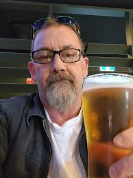 Hoping to find a pub nr the London Coliseum pre gig Anyone....