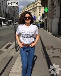 Jun 14, 2021 · nesrin cavadzade'den şaşırtan kalça paylaşımı ünlü oyuncu nesrin cavadzade, sosyal medyadaki paylaşımlarına hiç ara vermiyor.cavadzade'nin son paylaşımına beğeni yağdı. Nesrin Cavadzade Nin Instagram Paylasimlari Yasam