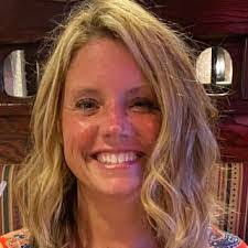 Jacquelyn Browning's Instagram, Twitter & Facebook