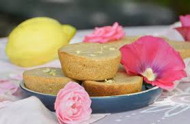 Da vollkornmehl stärker quillt als weißes mehl, muss beim backen mit vollkornmehl etwas mehr flüssigkeit verwendet werden. Zitronenmuffins Mit Vollkornmehl Buddhabrot