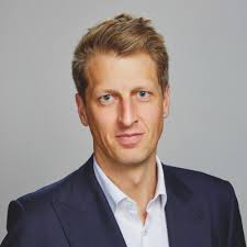 The thought of writing a goodbye email has never crossed my mind, but it's  time for a new adventure.