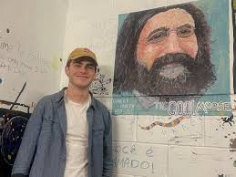 Students redecorate List stairwell with paintings of toilet bowls,  politicians