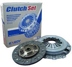 Kalau enjin motor dlm kelajuan 50 km keatas takpayah tarik clutch. Clutch Kereta Keras