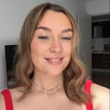 Lucy Coyle's Instagram, Twitter & Facebook