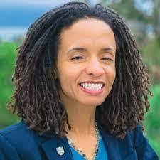 Isabel Jeffries's Instagram, Twitter & Facebook