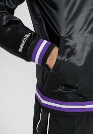 Roots toronto raptors nba championship 2019 limited edition jacket large. Mitchell Ness Nba Toronto Raptors Lightweight Jacket Vereinsmannschaften Black Schwarz Zalando De